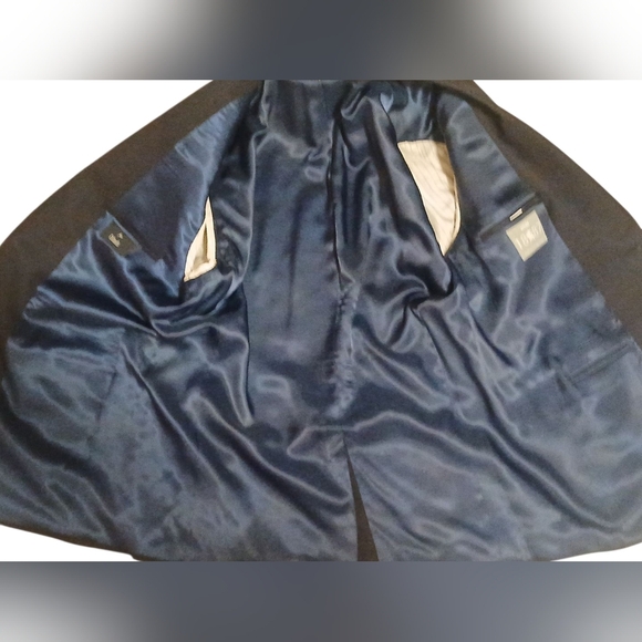 Hart Schaffner & Marx - Navy Blue Blazer, Mens 46R,  100% Wool, Single Breast - Picture 9 of 10